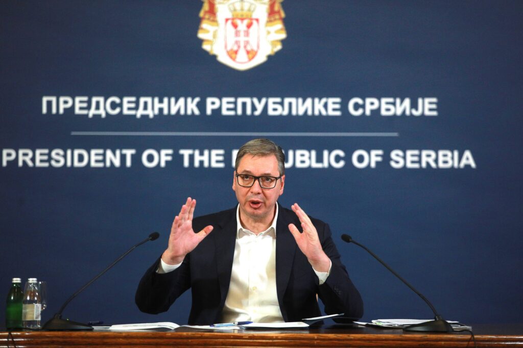 ALEKSANDAR VUCIC – OBRACANJE JAVNOSTI