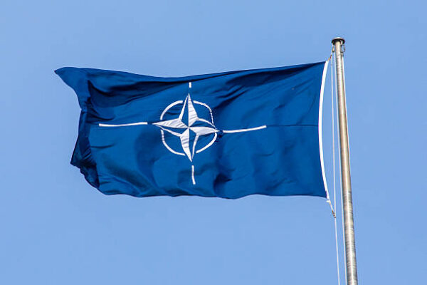 NATO zastava