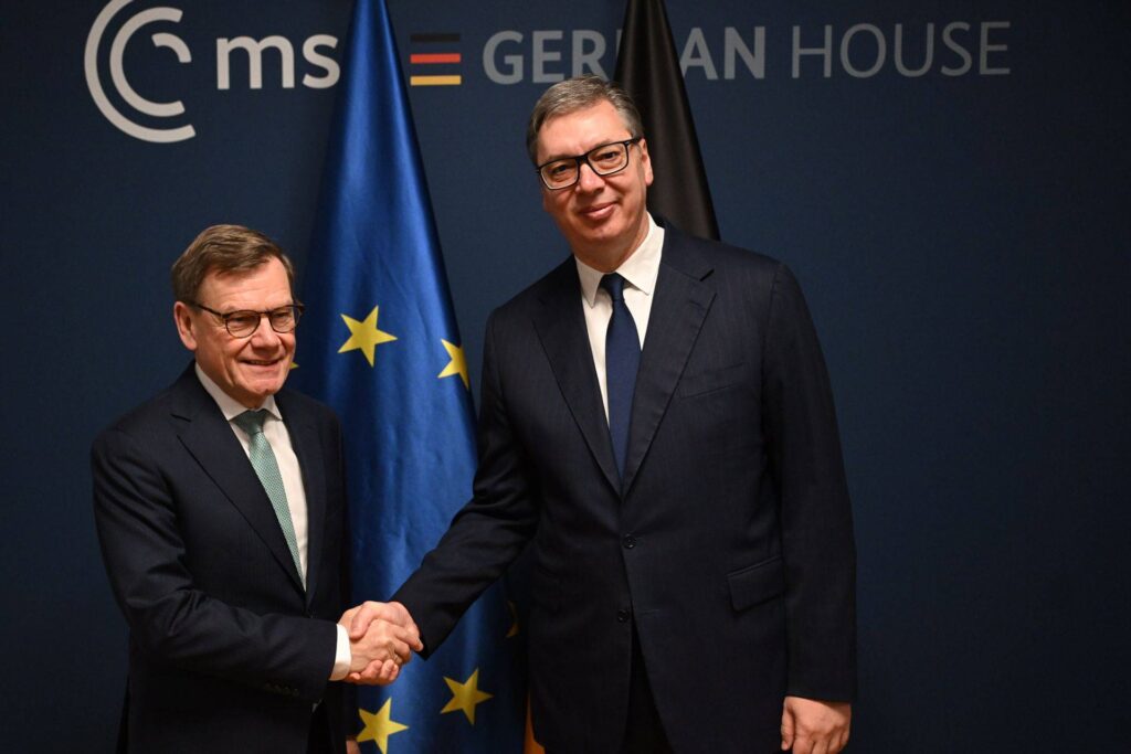 VUCIC NA MINHENSKOJ KONFERENCIJI