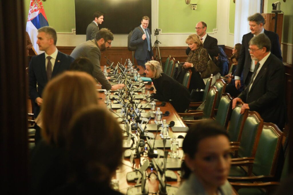 DELEGACIJA EP SA PREDSTAVNICIMA POSLANICKIH GRUPA DELA OPOZICIJE