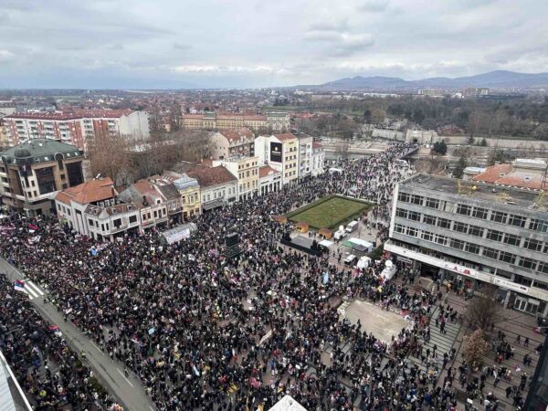 studenti nis