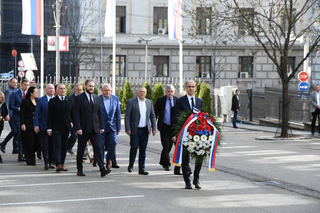 OBELEZENA 23. GODISNJICA UBISTVA ZORANA DJINDJICA