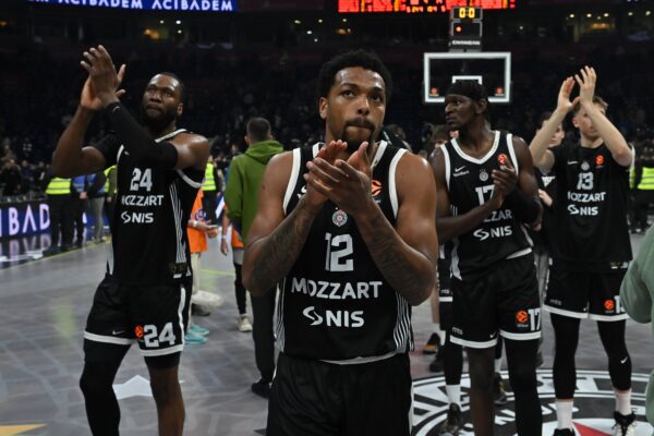 KOSARKA: PARTIZAN – DUBAI
