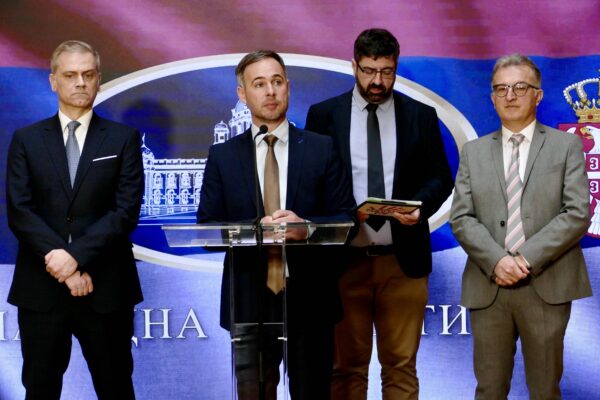 PREDSTAVNICI POSLANICKIH GRUPA OPOZICIJE – KZN
