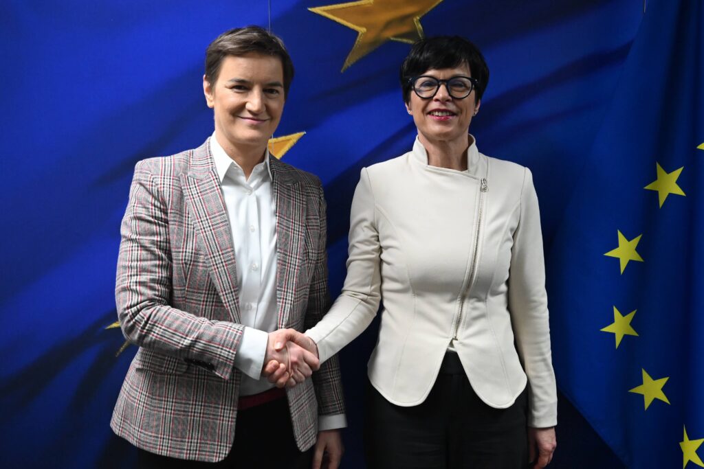 ANA BRNABIC MARTA KOS