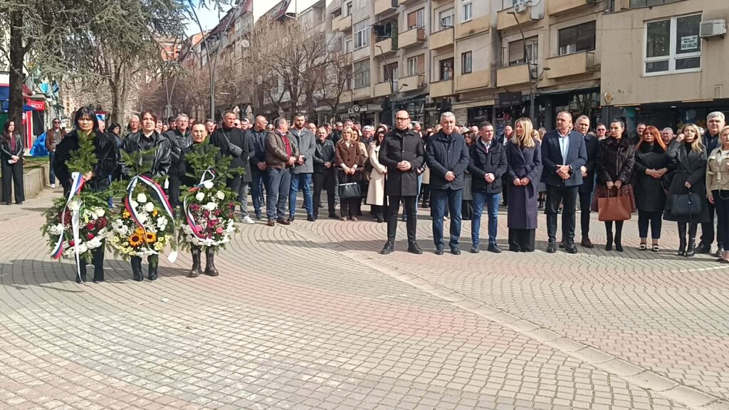 mitrovica severna bombard