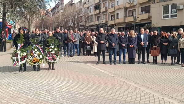 mitrovica severna bombard