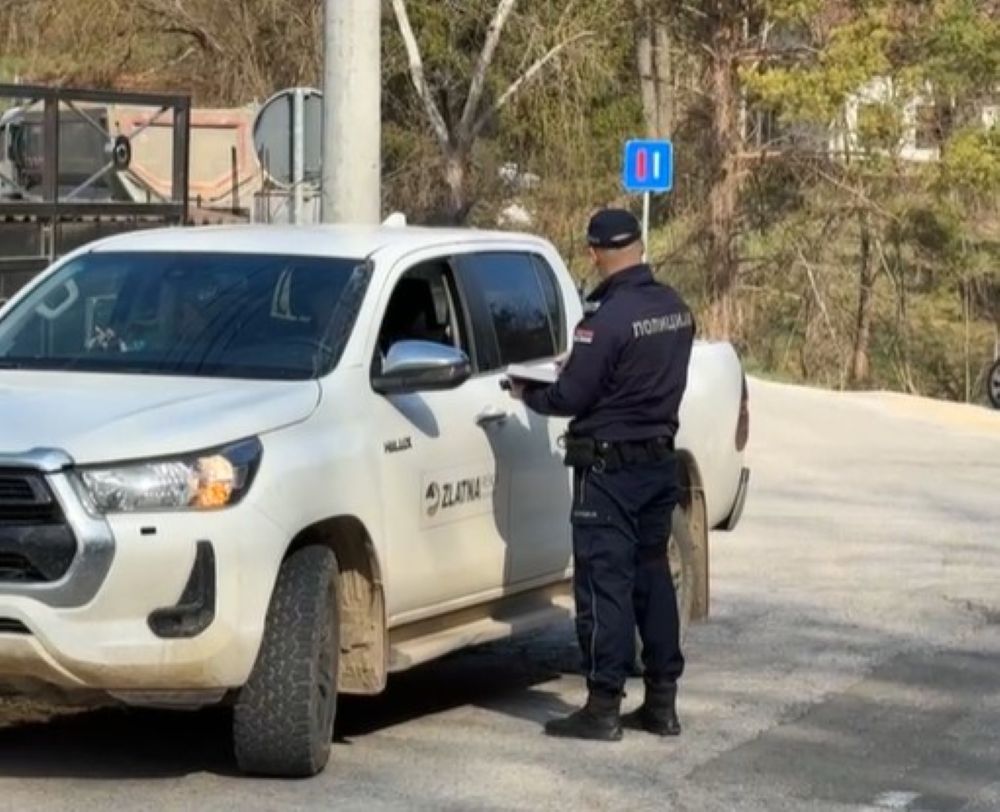pazar policija