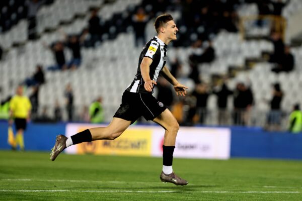 FUDBAL: PARTIZAN – ZELEZNICAR