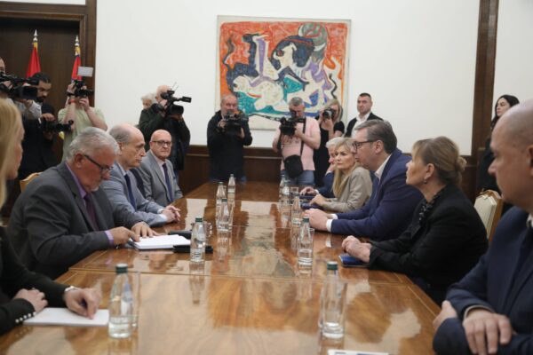 VUCIC S PREDSTAVNICIMA STRANKE PUPS