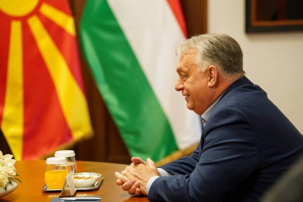 VIKTOR ORBAN – HRISTIJAN MICKOSKI