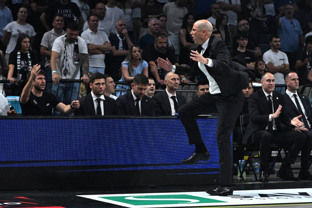 KOSARKA: PARTIZAN MOZZART BET – DUBAI BASKETBALL
