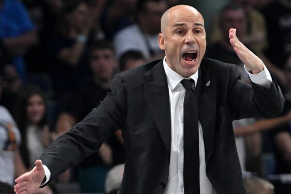 KOSARKA: PARTIZAN MOZZART BET – DUBAI BASKETBALL