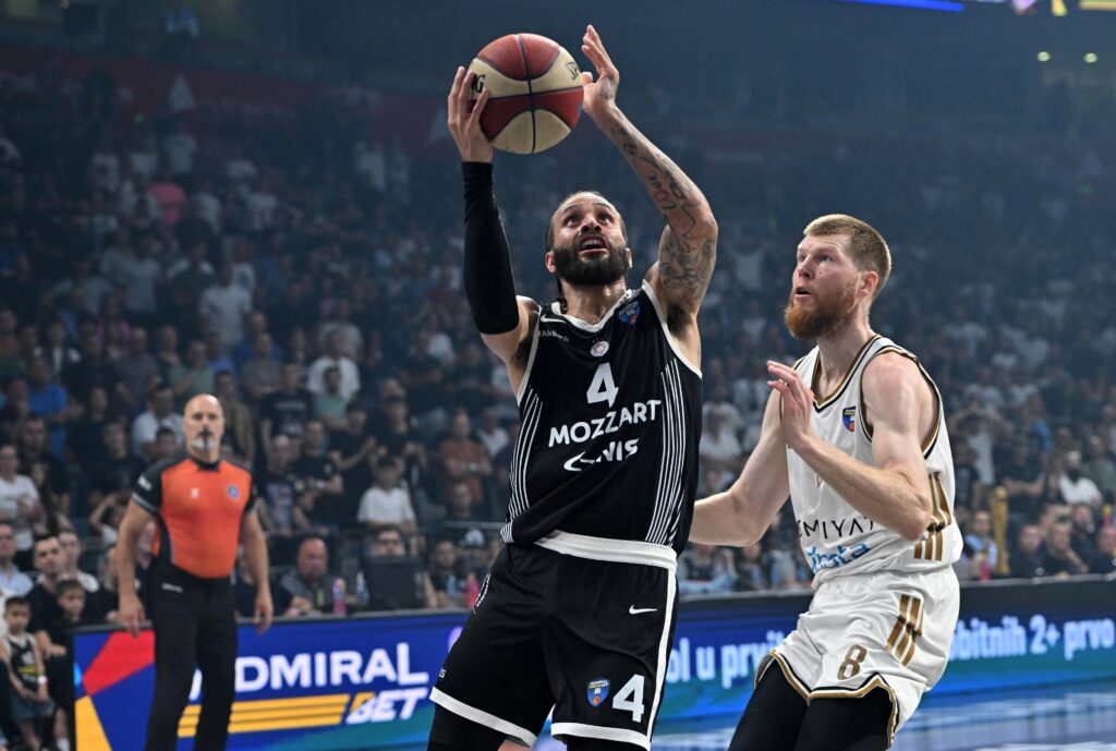 KOSARKA: PARTIZAN MOZZART BET – DUBAI BASKETBALL