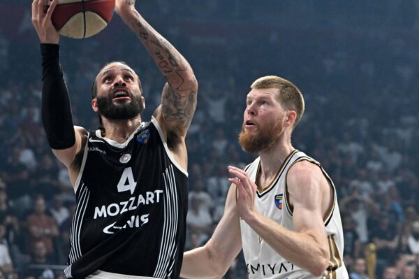 KOSARKA: PARTIZAN MOZZART BET – DUBAI BASKETBALL