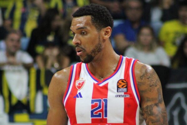 Joel_Bolomboy_21_KK_Crvena_zvezda_EuroLeague_20241015_(2)