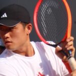 Wu_Yibing_(Roland_Garros_2023)_01_(cropped_2)