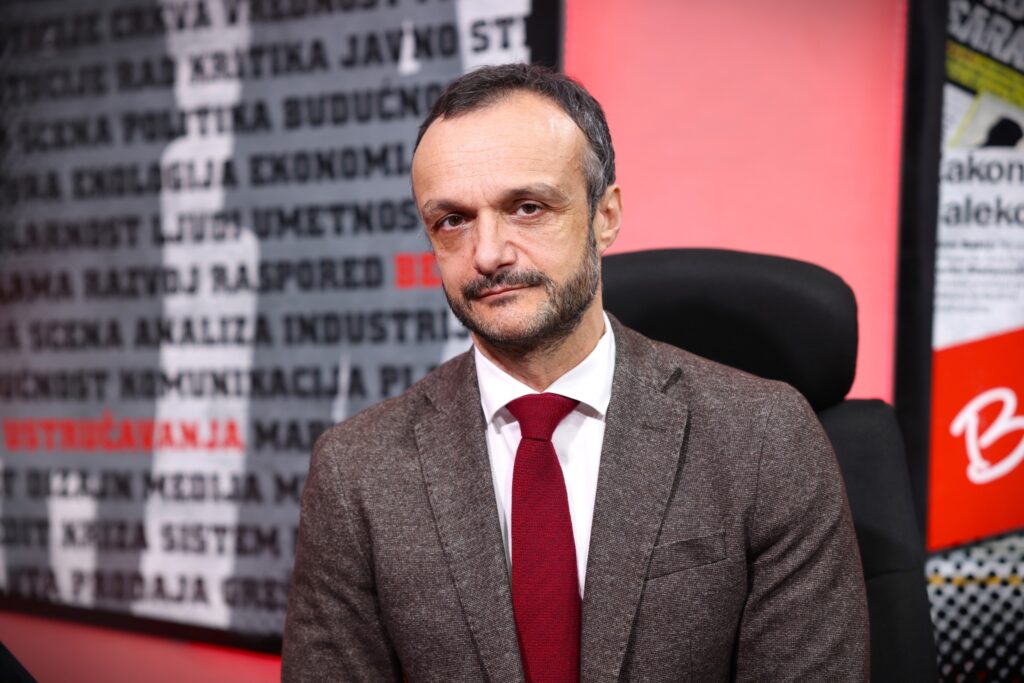 dejan Mirovic