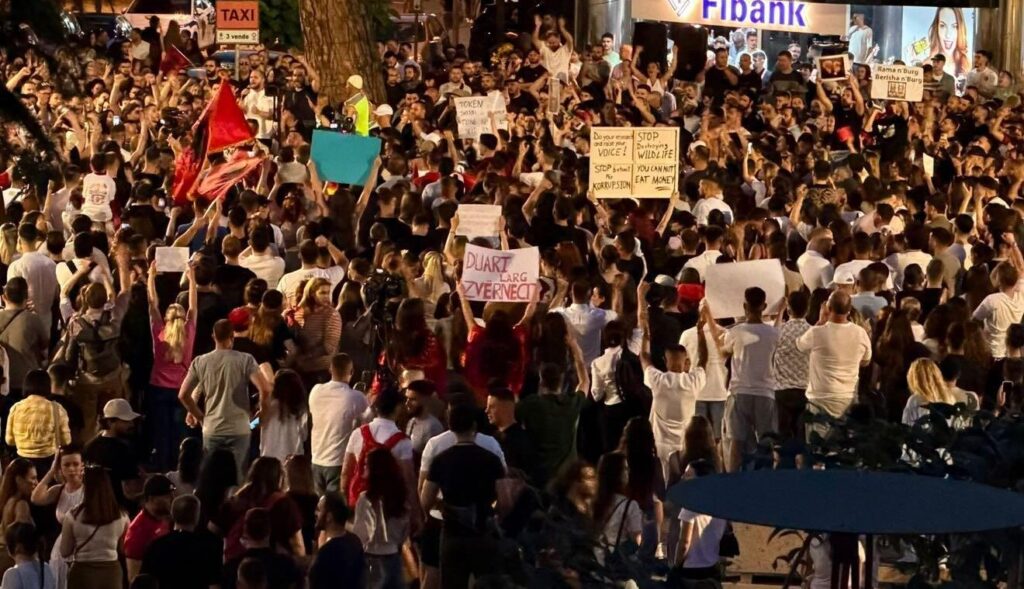 tirana 2, jun 26