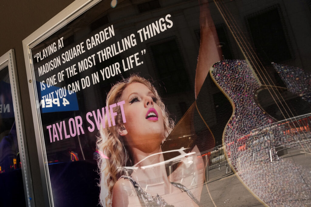 A picture of Taylor Swift at Madison Square Garden, in New York City