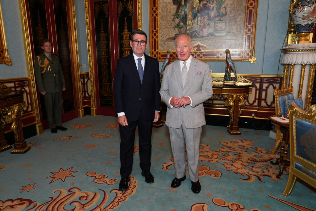 Andy Burnham visits Buckingham Palace