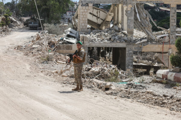 Lebanese soldiers in the town of Zawtar al-Gharbiyeh