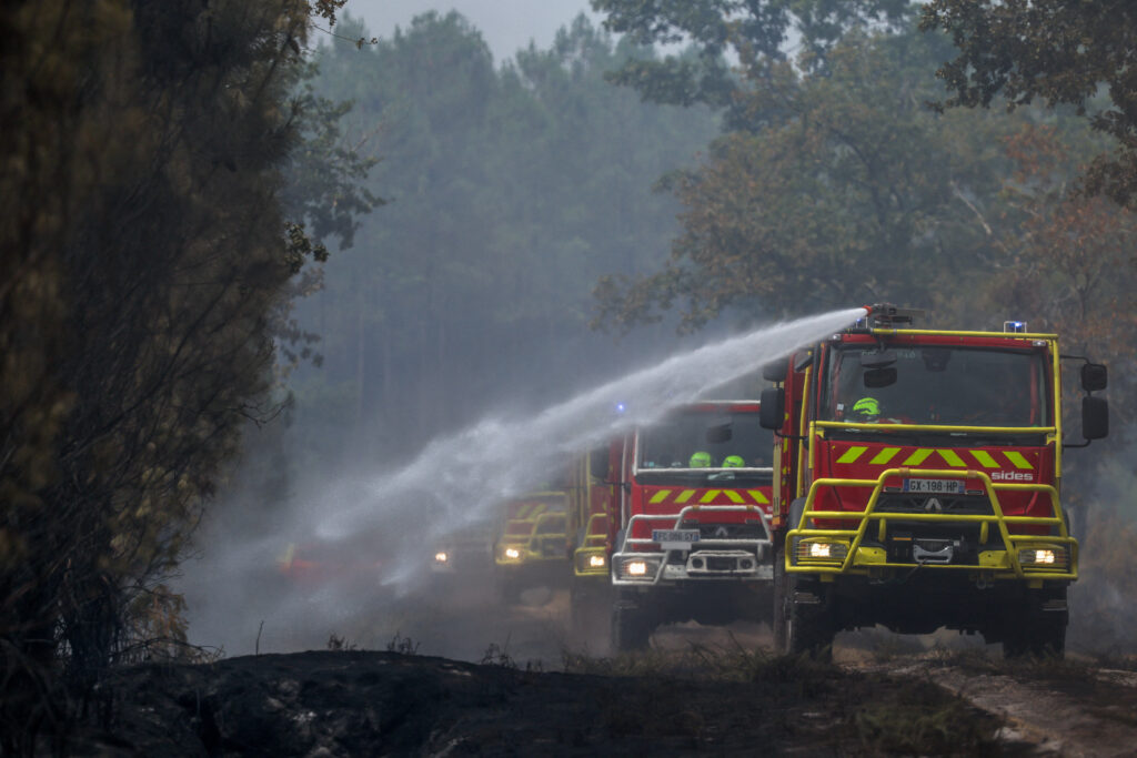 Wildfires in southwest France