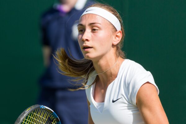 Aleksandra_Krunić_5,_2015_Wimbledon_Championships_-_Diliff