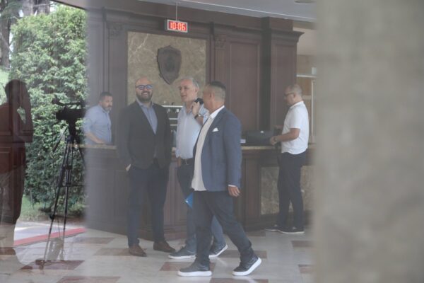ZDRAVKO PONOS DOLAZI NA INFORMATIVNI RAZGOVOR U UKP