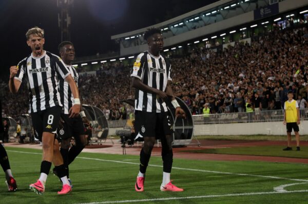 FUDBAL: PARTIZAN – UNA STRASEN