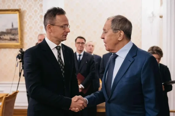 LAVROV SIARTO 2