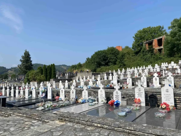 bratunac groblje