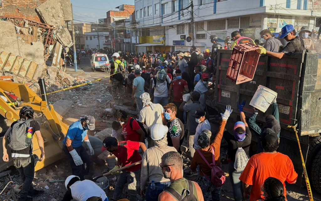 Aftermath of Colombia earthquake, in Cali