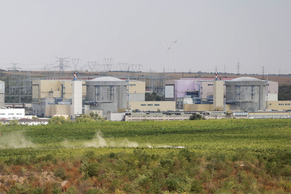 FILE PHOTO: Romania will shut down its second nuclear reactor on the Danube river on Thursday, three days after decades-low river levels forced it to shut down the first