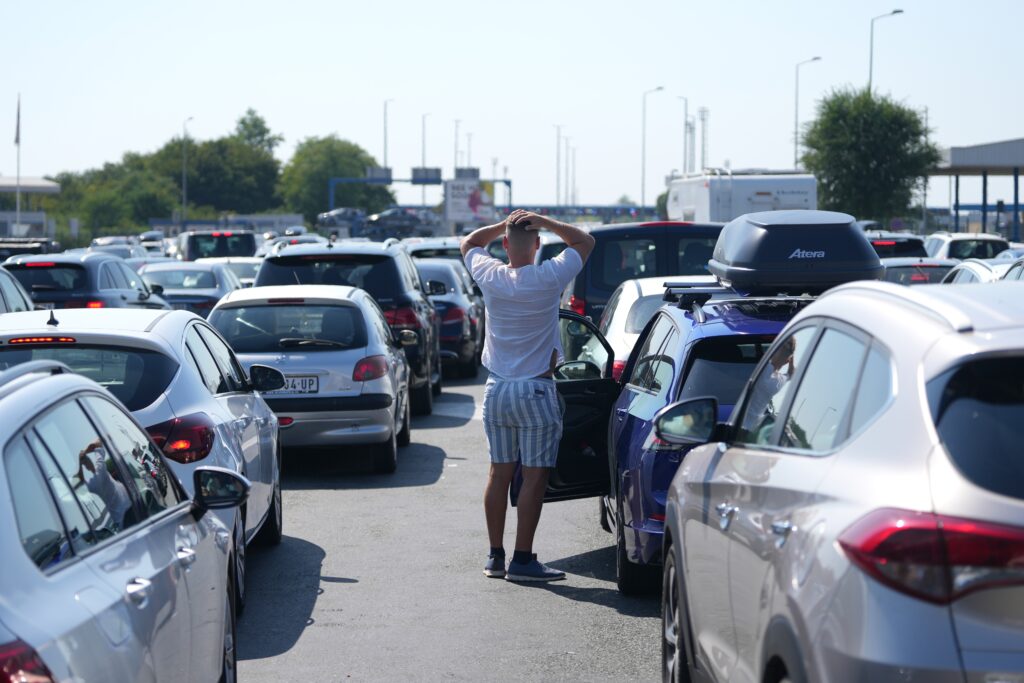Serbia Croatia Border Traffic