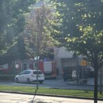 DIM U GALERIJI, EVAKUACIJA U BEO SHOPPING CENTRU!Ispred TC Galerija trenutno se nalaze tri vatro