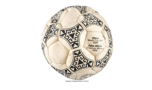 lopta maradona