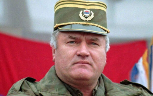 mladić r