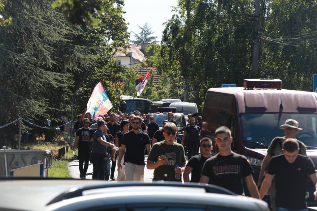 POVORKA ZA KOVCEGOM SA TELOM RATKA MLADICA DO GROBLJA