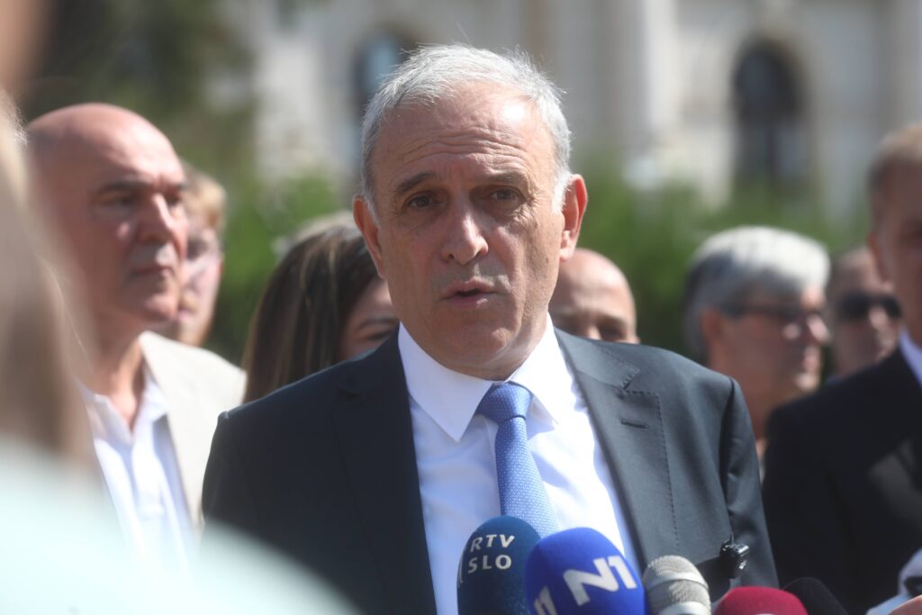 DRAGAN DJILAS, ZDRAVKO PONOS I GORAN JESIC – KZN